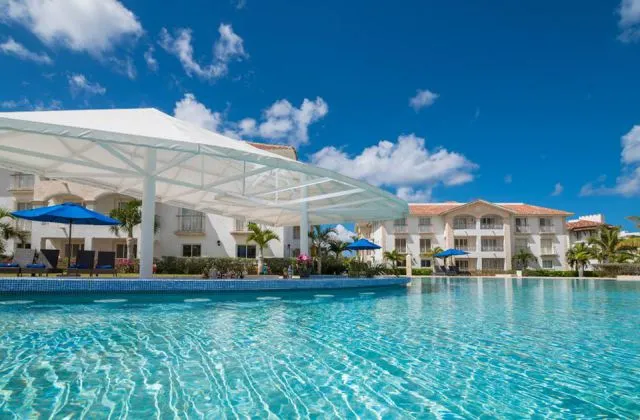 Hotel Weare Cadaques pool